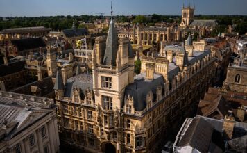 Ile kosztuje rok studiów na Cambridge?